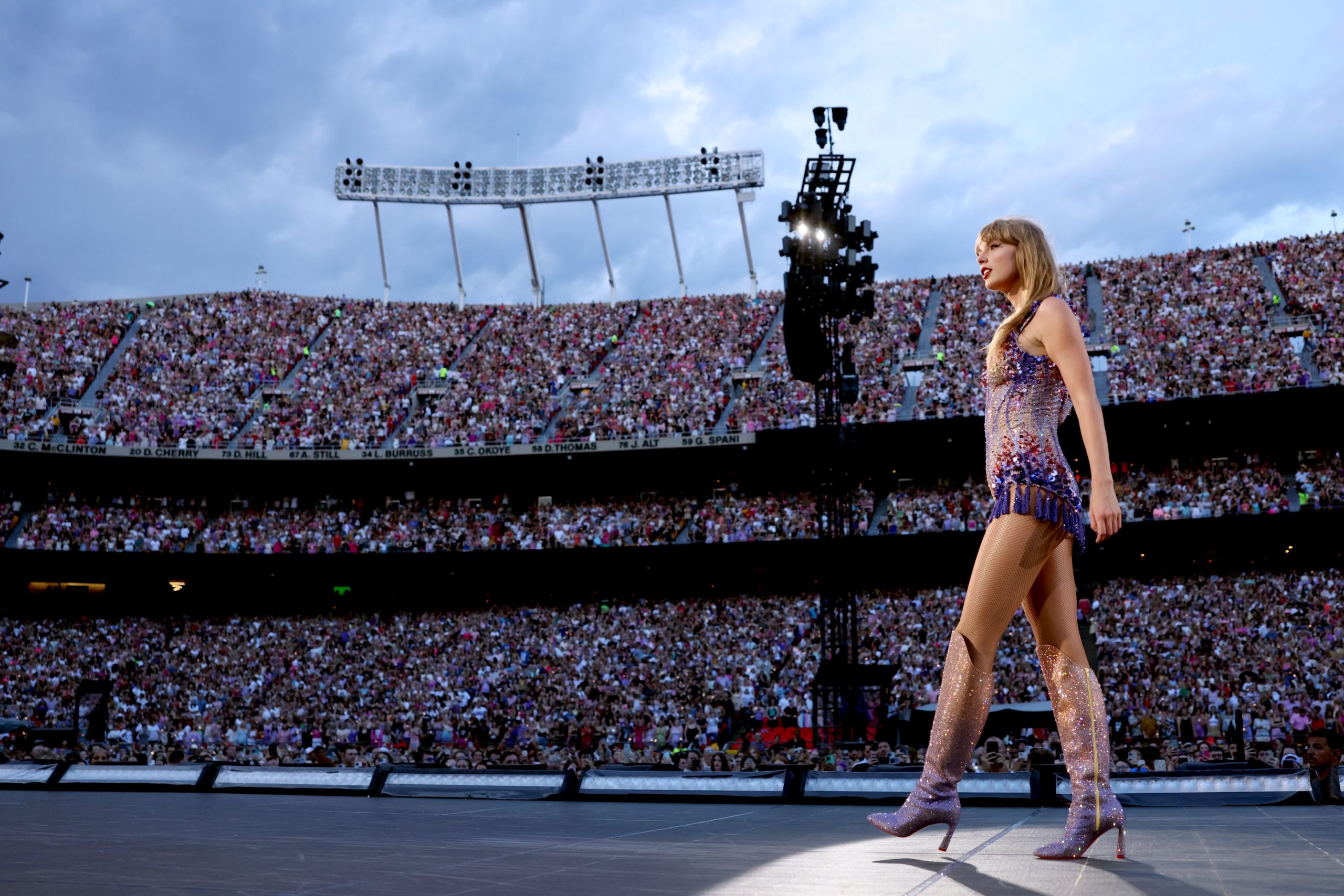 La cantante en el escenario en Kansas City, Missouri